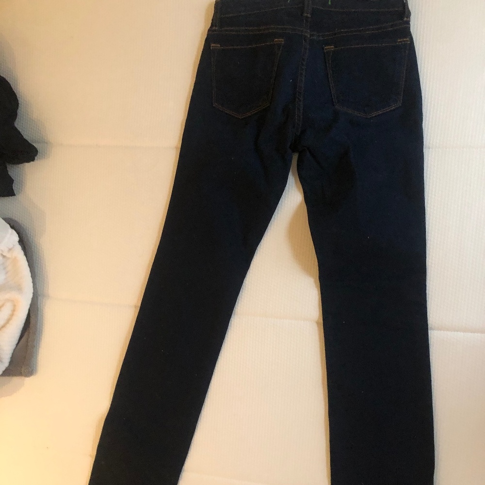 New with tags- J Brand size 26 dark denim jeans